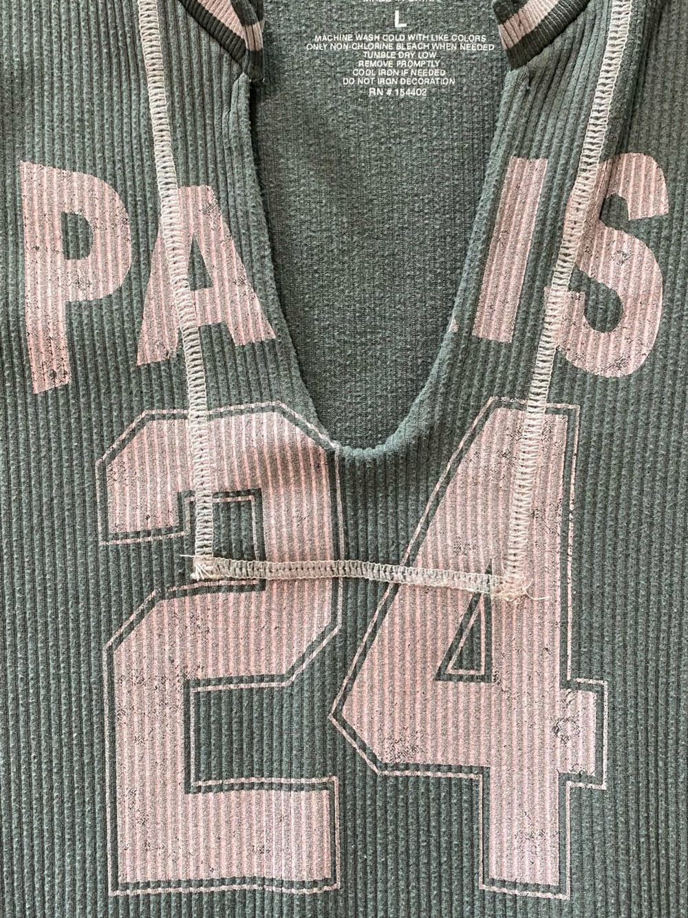 Girls gray V-neck crop top - Picture 4 of 6
